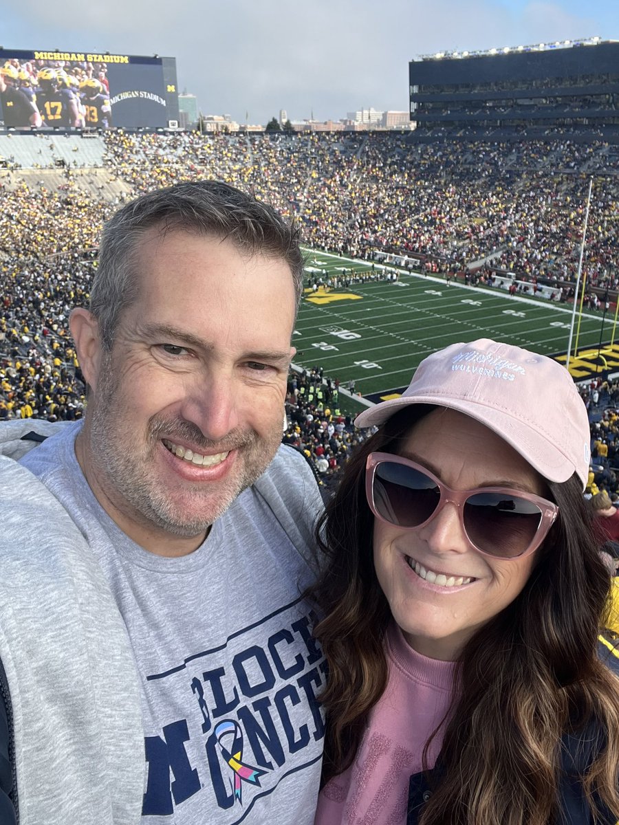 AndyGoBlue23's tweet photo. Game day #GoBlue #BlockCancer #BigHouseLive https://t.co/k89qBde4mp