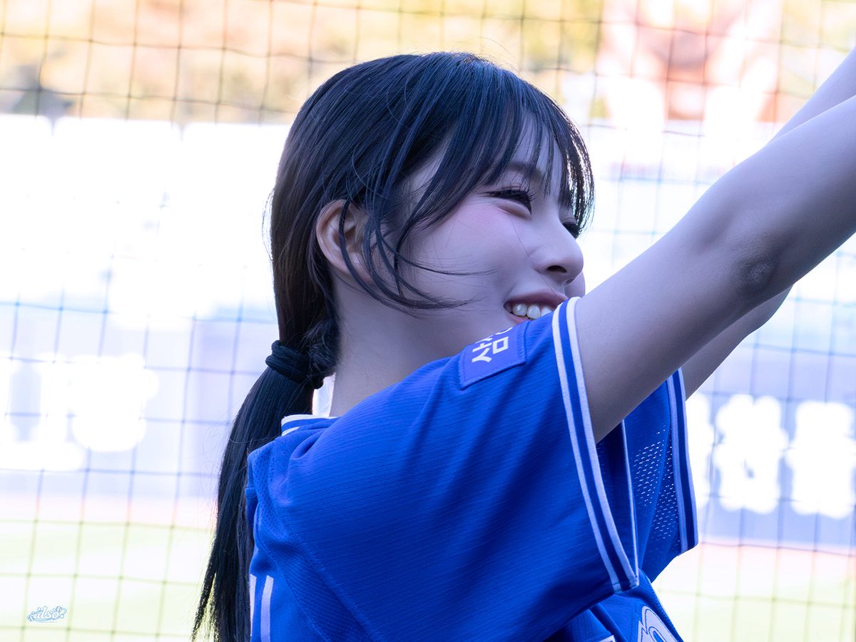 alsoblue_'s tweet photo. 세빈치어봐서 행복했던 청백전(//∇//)♡

#유세빈 #유세빈치어 #also https://t.co/6p2Riu7Q0K