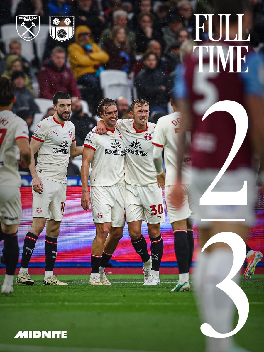 SouthamptonFC's tweet photo. STATEMENT. WIN. 😤 https://t.co/Xn6778zugm