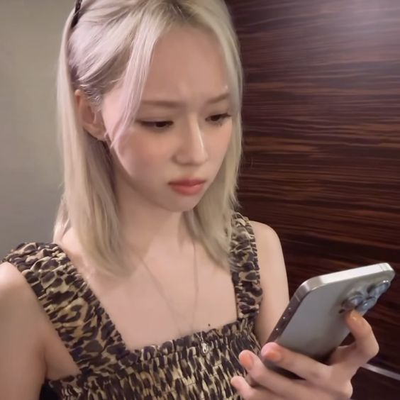 winterlawyer's tweet photo. @seoheeyaa you laughing at a 36 follower account #noted https://t.co/R4Hudvj4eb