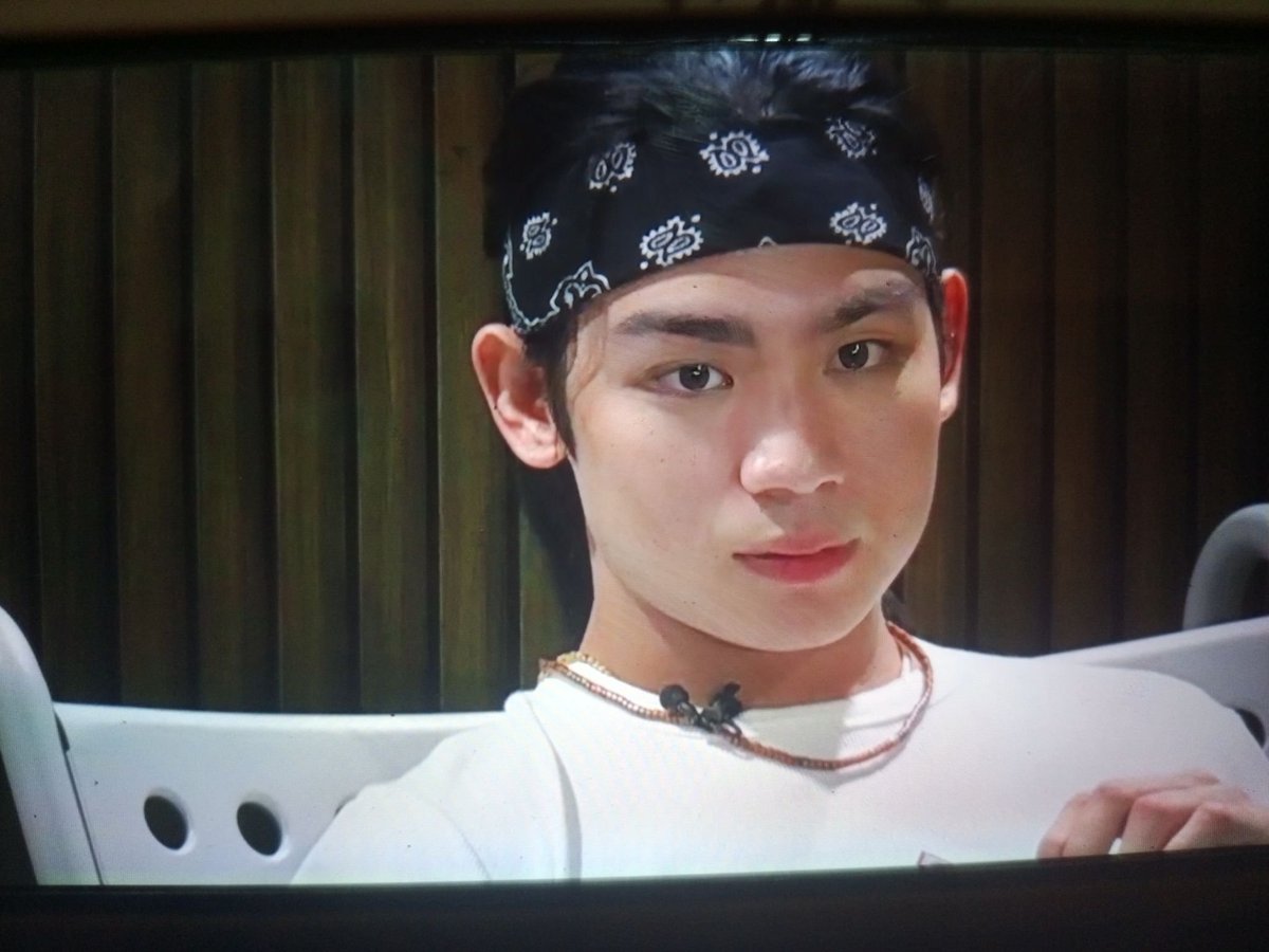 CASHualbehavior's tweet photo. HALAKA MAY POGI!!!!!!!!! https://t.co/eVCn3DKipI