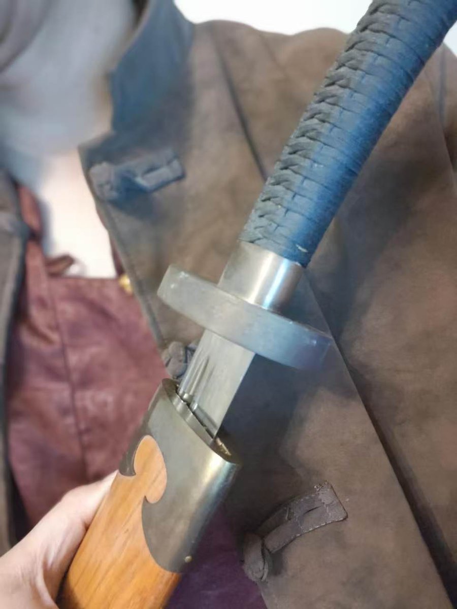 Fauswtzhou's tweet photo. @Davut10363 Ah! If you think using a missile to hit your mosquito-sized penis is too much, I’ll give you an easier option: I can kill you with just my thumb and forefinger.  

I am your dad. Kneel to me, or I’ll chop off your head. https://t.co/sN8C1Q2Tm8