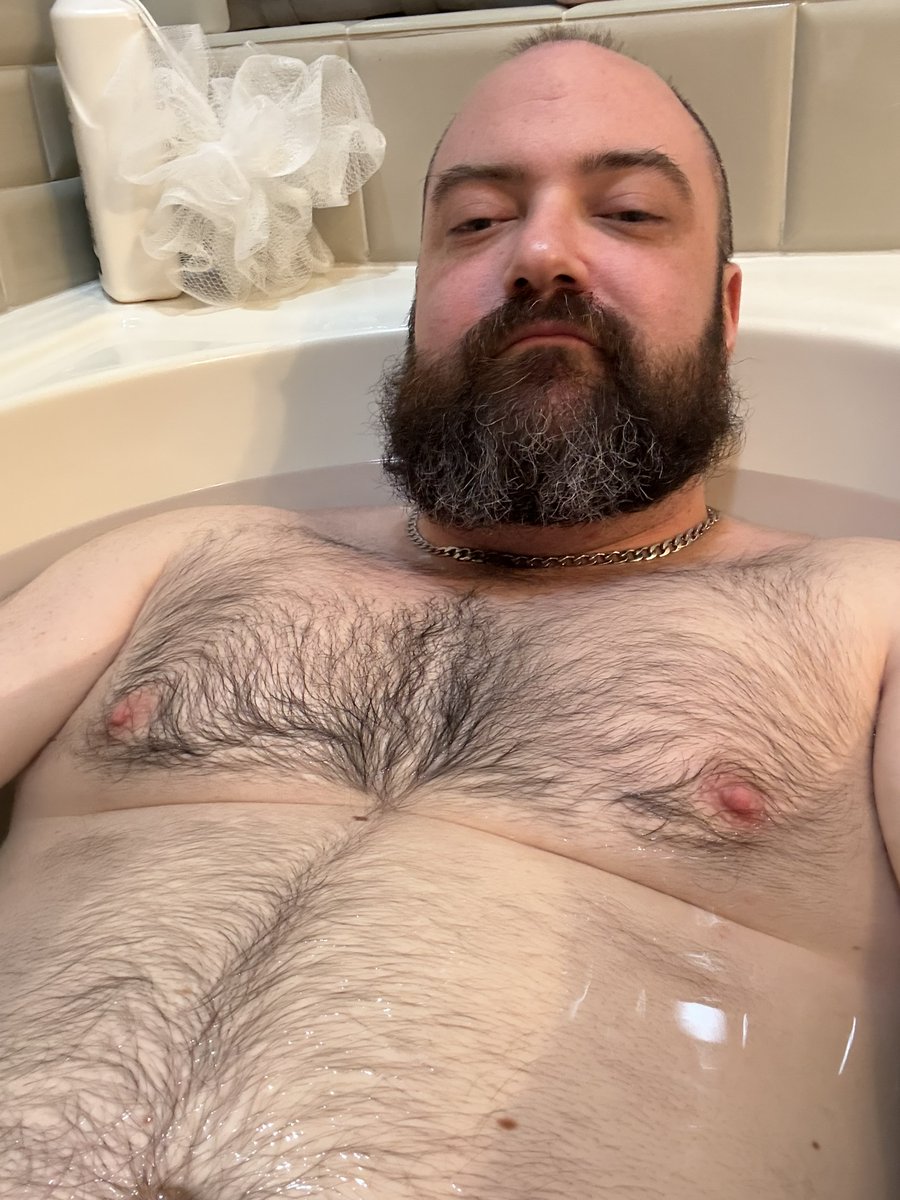 beartender22's tweet photo. Fur's soaked and the tub's plenty big. Climb in with dad. #gaydaddy #daddybear #beardaddy #zaddy #dilf #gayolder #gaydad #hotdilf #nsfw #gayshower #wetbear #nakedmen #showersex https://t.co/cniHNsNtE3