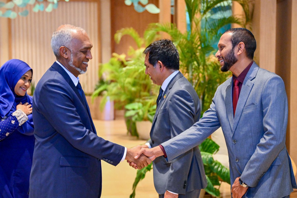 presidencymv's tweet photo. President Dr @MMuizzu and First Lady @sajidhaamohamed attend the Maldives Expo 2026 Award Ceremony, recognising the achievements and contributions of businesses and exhibitors participating in the national expo. https://t.co/HPkpEqddAD