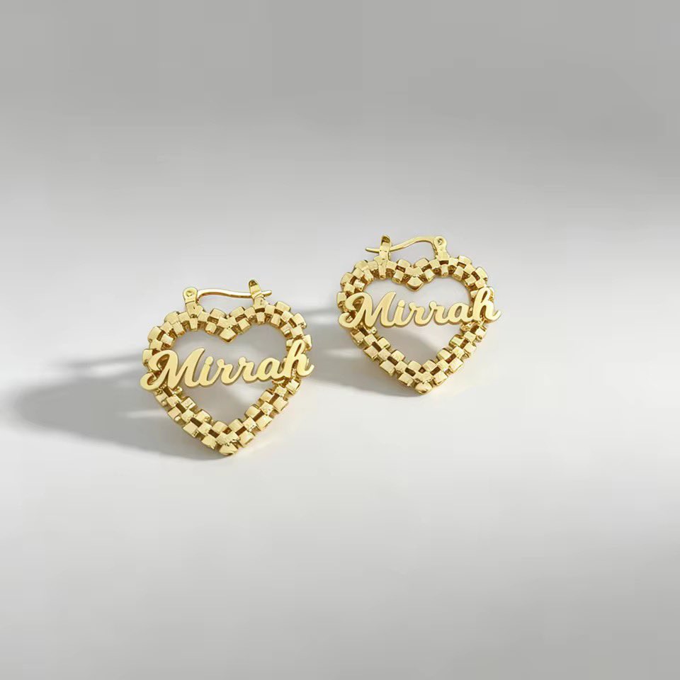 Jewelsbymoe's tweet photo. \~                 Hoops  for  the  weekend  .   

__________

        Customized    Heart   Nameplate   Earrings ✨ ✨ 

___________________

  Price     : : :     N  39,900.

_______________________________

  Available   in   gold   only . https://t.co/sWxQULKz4e
