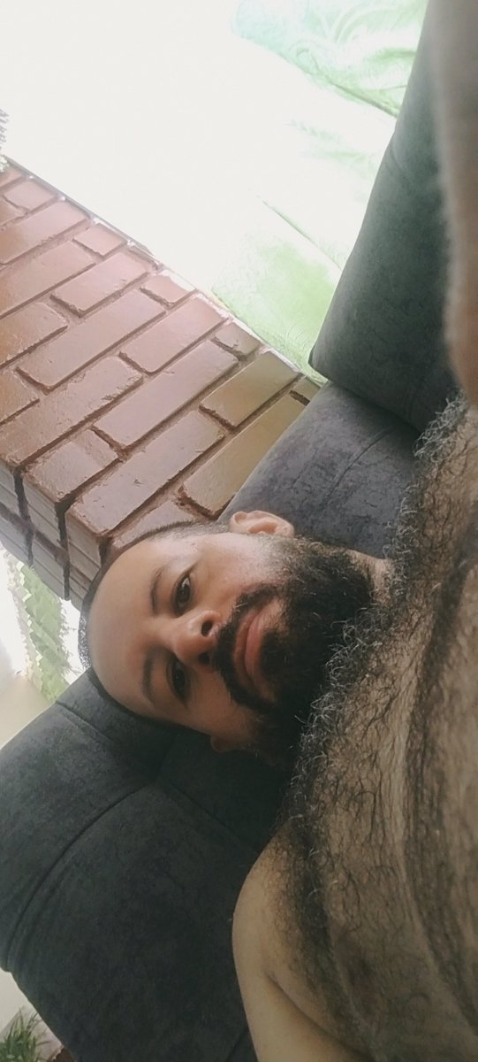 Tinof_bear's tweet photo. Fin de semana con calorsita?
#Bears #peludo #daddy #hombre https://t.co/46zHa7sAeY