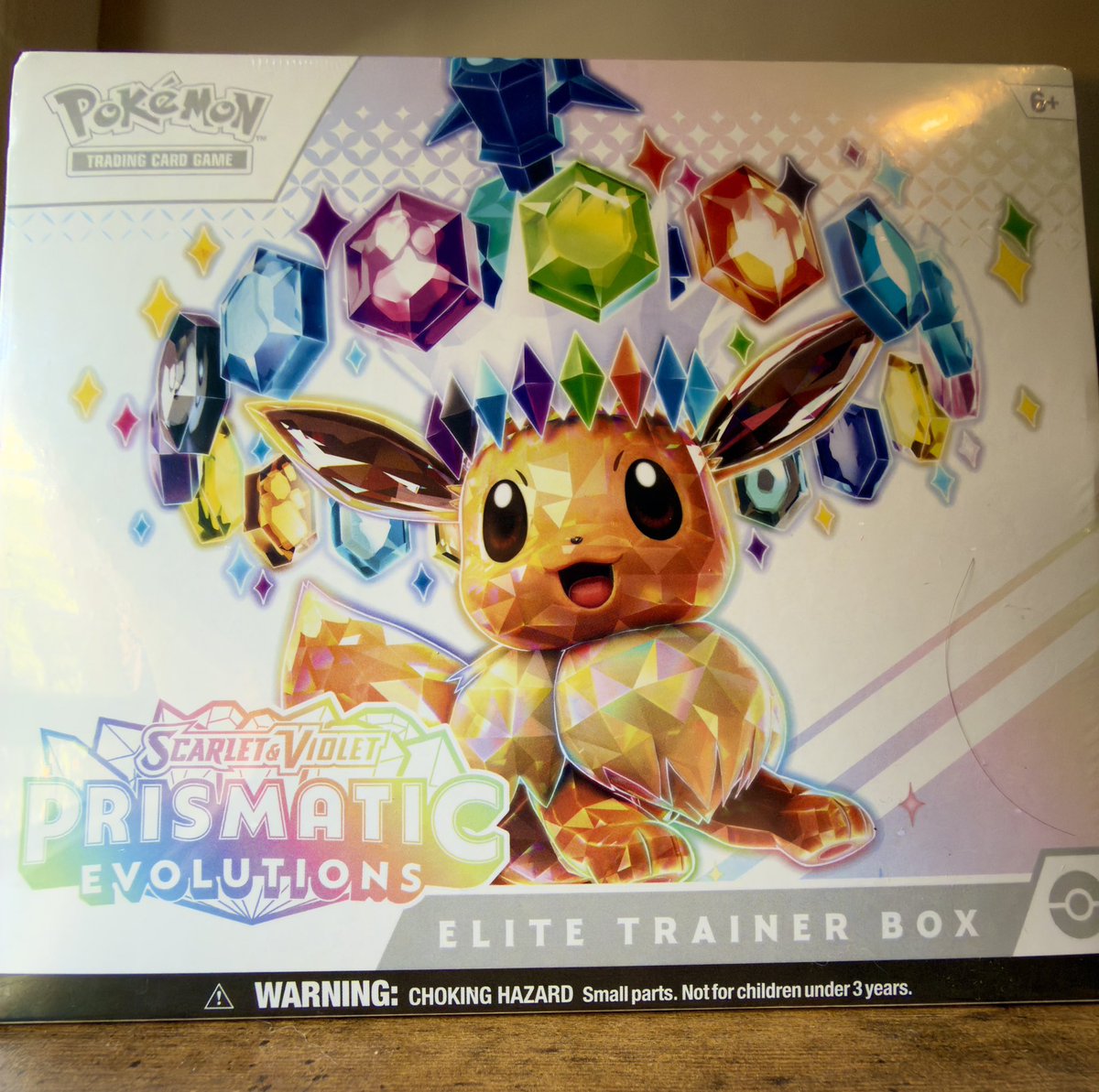 Alex585736's tweet photo. My bestbuy Prismatic ETB ARRIVED. This is my first time opening this set.. Eevee is my favorite Pokemon so regardless of hits I’m thrilled to have this box on my shelf. https://t.co/ZUojL6oODw