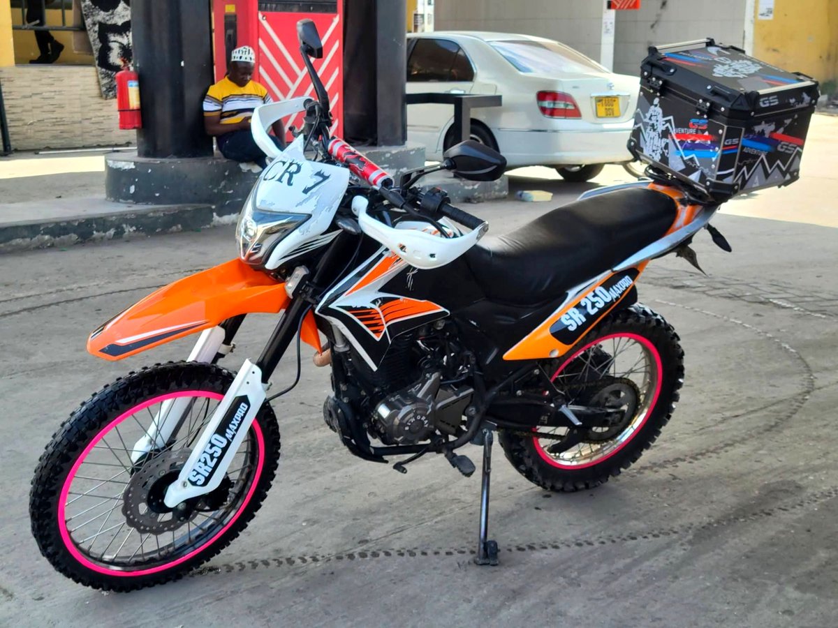 Eng_Matarra's tweet photo. #Tshs 3,400,000/=
SINORAY ADV 250 🔥🔥
REG" #EYG
▪️Cc. 250
▪️Gear -6
▪️Tairi zote mpya
▪️Starter jino moja
▪️Engine Haijaguswa
▪️Imetunzwa vizuri sana
▪️Ina Full Documents ✅️
IPO DAR (Mikoani Tunatuma kwa uaminifu)
CALL/WHATSAPP-0793022184 https://t.co/zXSr2I8km6