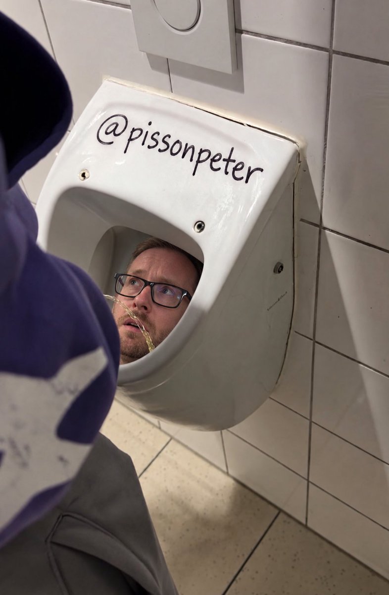 pissonpeter's tweet photo. #pissonpete https://t.co/KfGAvhETRp