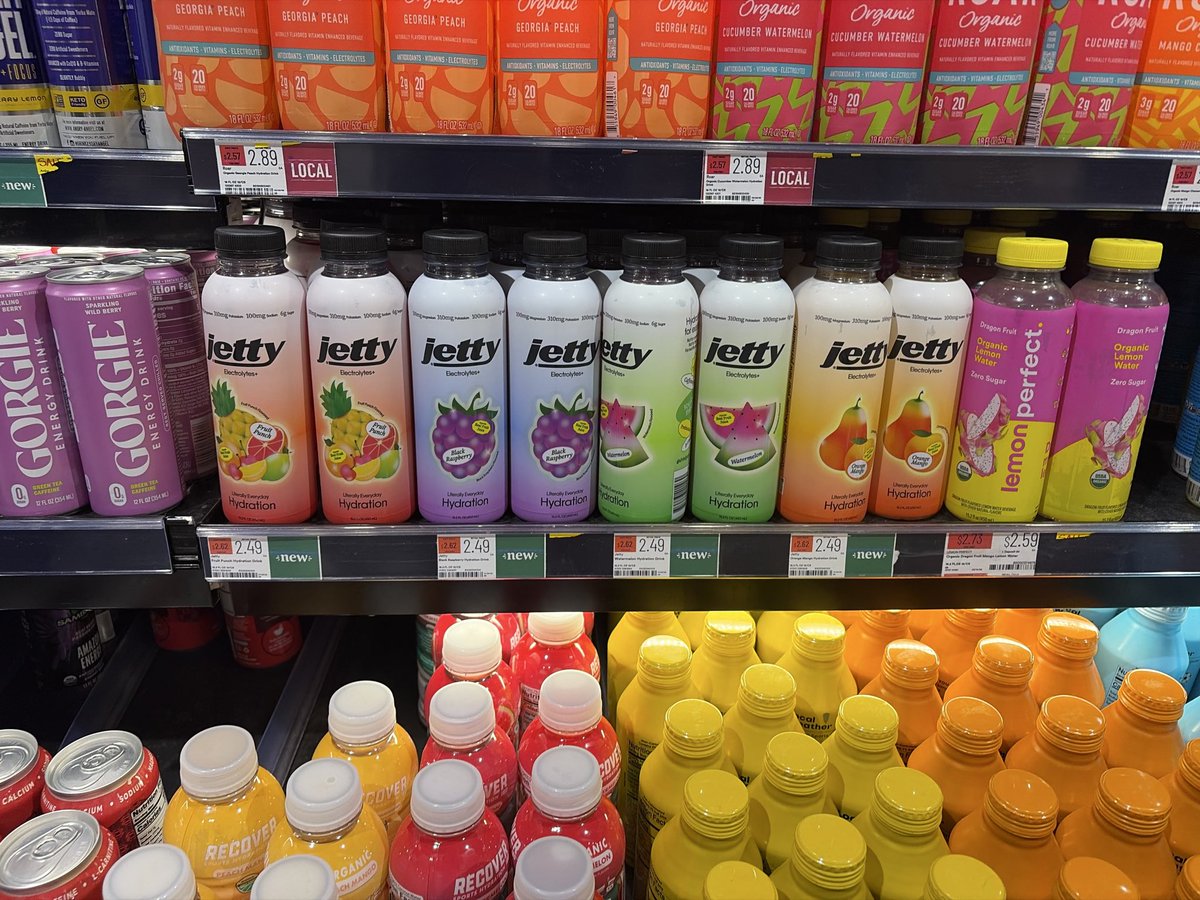 RosenZone's tweet photo. The Poppi founders new beverage brand Jetty has been spotted on shelf weeks before launch 👀 

📍 Whole Foods Tribeca https://t.co/qAi4S3hKZ7
