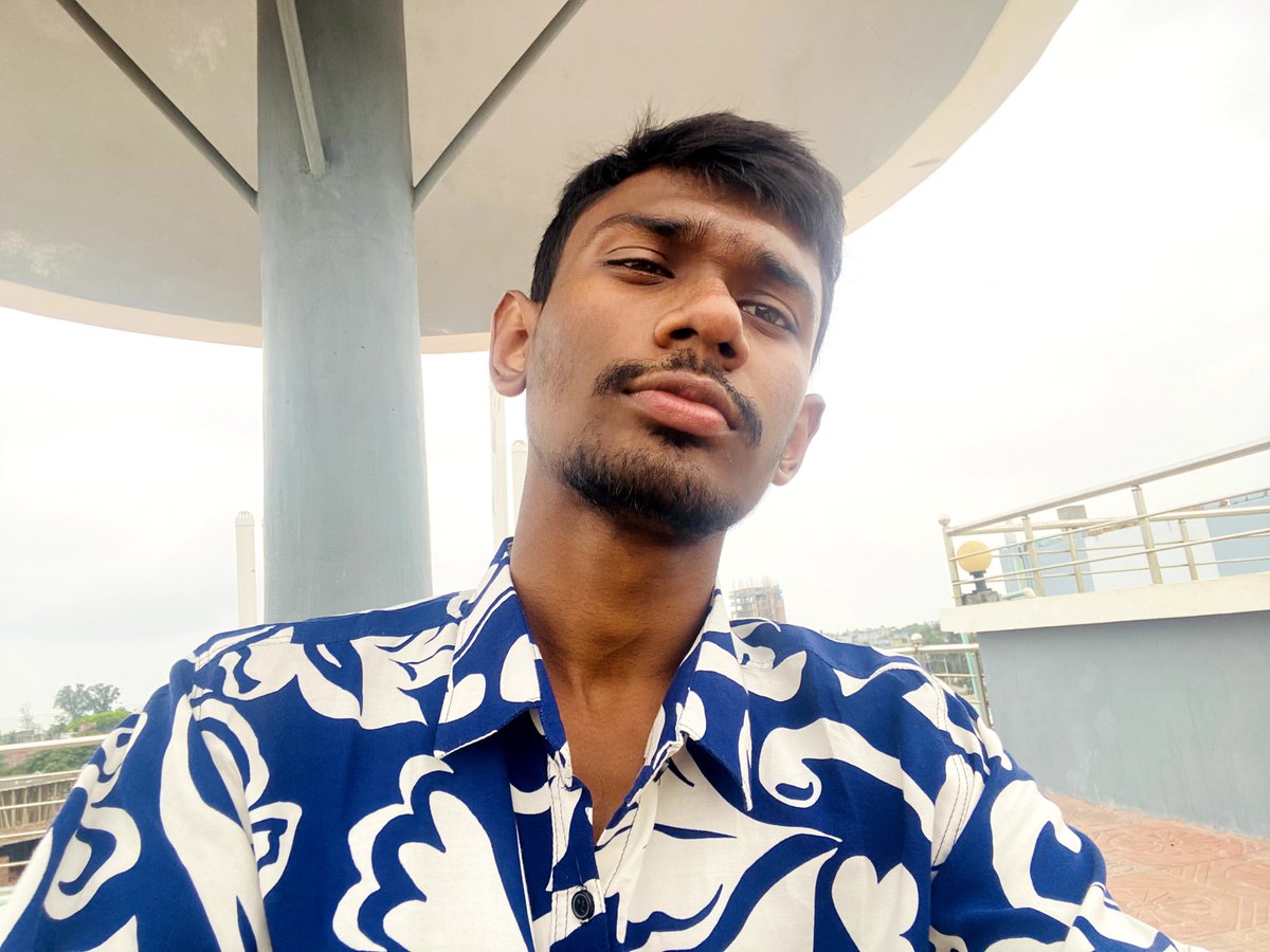 fakirishere's tweet photo. Hello @X I'm Naeem.
If you are in

Marketing 
Sales
LinkedIn 
Personal brand
Design 

Let's #connect and talk. https://t.co/CZDeaAMq6Y