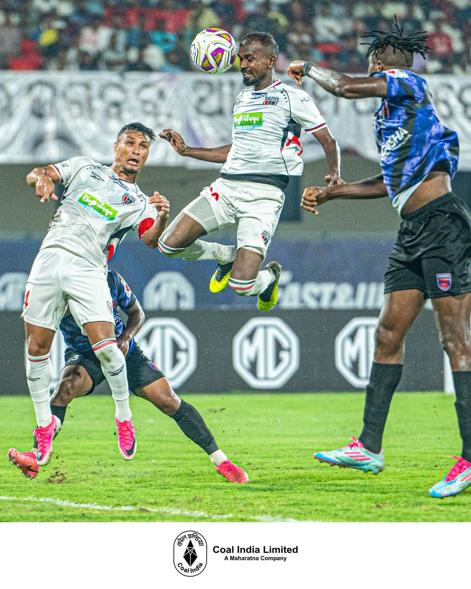 NEUtdFC's tweet photo. The fight never fades ๐บ๐ฅ
#OFCNEUFC #MGISL13 #StrongerAsOne #8States1United https://t.co/w1vjKzcvK8