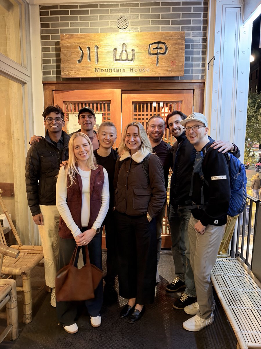 0xPredicate's tweet photo. A list of things the Predicate team loves at our onsites:

1) good digital asset compliance
2) good food https://t.co/wr4FTMG7vH