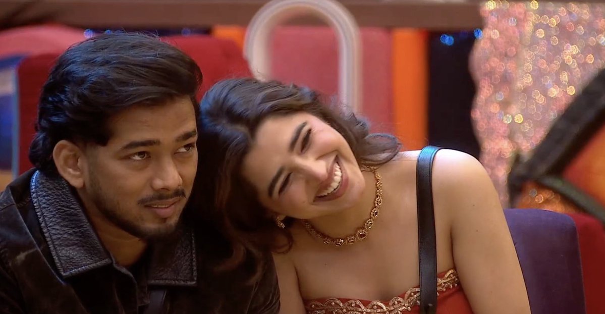 me_madmaxxxxx's tweet photo. Even after being called out so brutally,  what is this behaviour?? #LoveGill.
Stop being touchy all the time!!.

Khud ka game nhi h kya kuch??

#ScoutOP #BB20 #BiggBoss20 #WeekendKaVaar https://t.co/yaSaJT0gBI