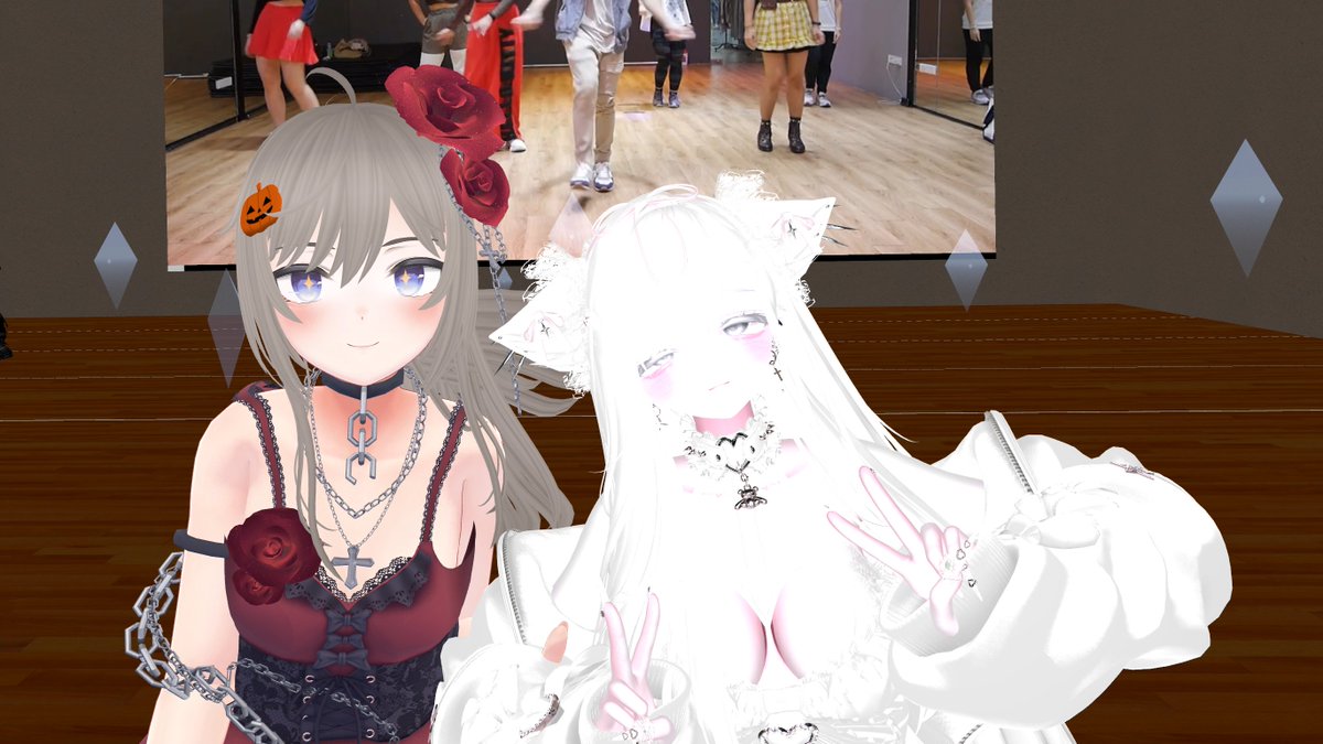 tmeiji1000's tweet photo. #PyPyDance #VRchat
Thank you for dancing with me tonight. https://t.co/rASPYQfSyq