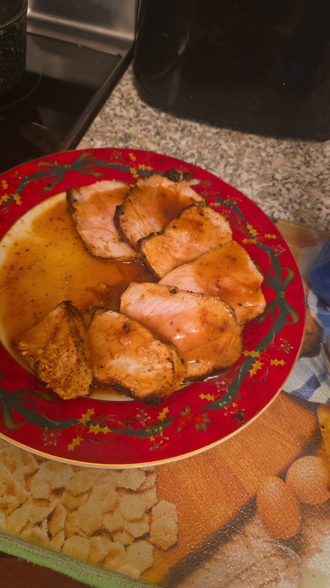 Justanothe82233's tweet photo. @_taurus01_ I dont have a wife. But I still eat. I cook everyday anyway and I dont suck. https://t.co/dYYvAFx9w1