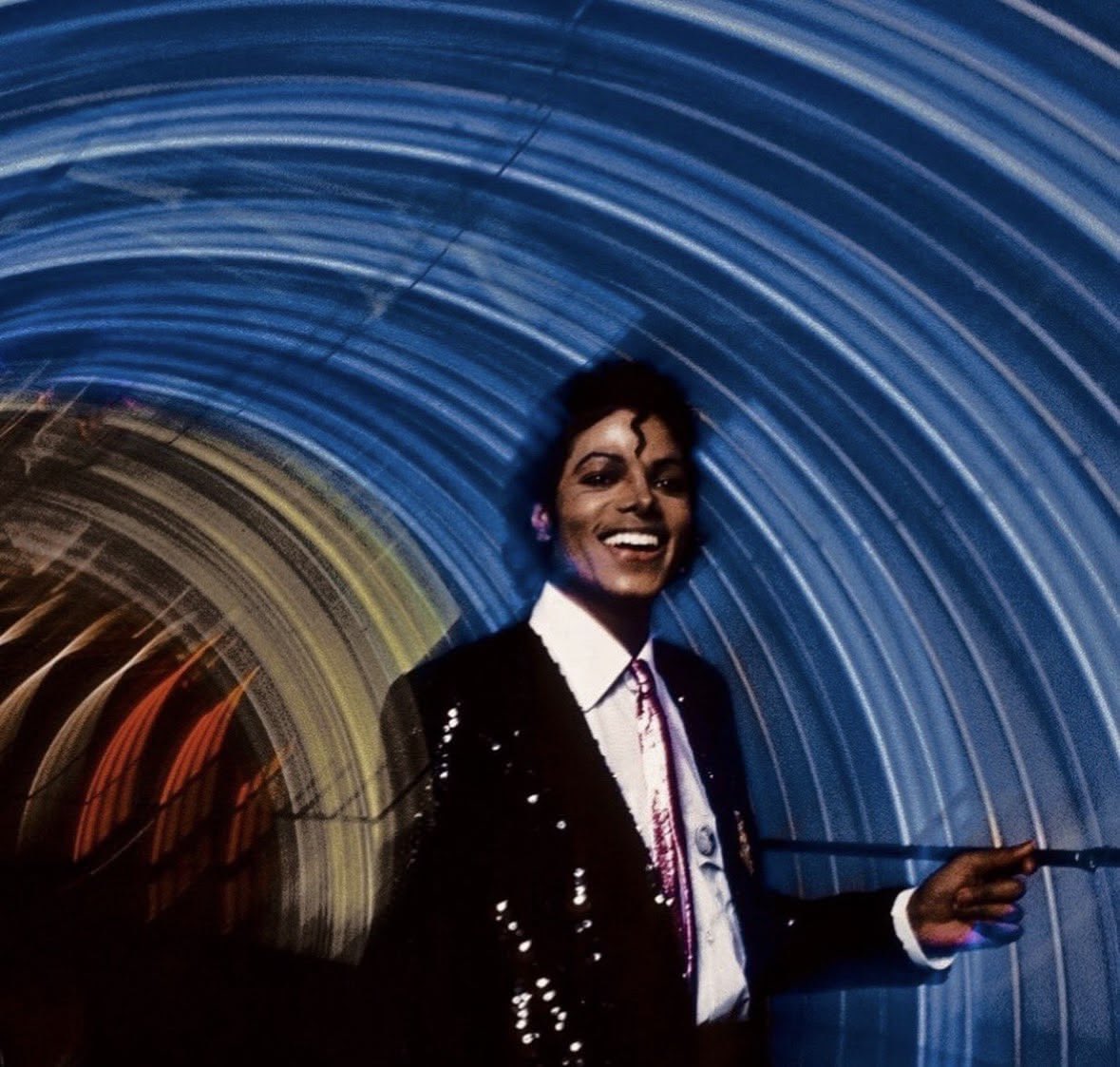 melanchoriley's tweet photo. im so in love with michael in this photoshoot, straight out of an 80s dream https://t.co/SbQlAAbPRs