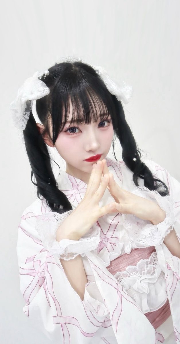 ps_rua0x's tweet photo. 美雨 もなちゃん LARME 壁紙

 #ファントムシータ #壁紙 #美雨ちゃん
 #もなちゃん https://t.co/Mh0KeV8NgD