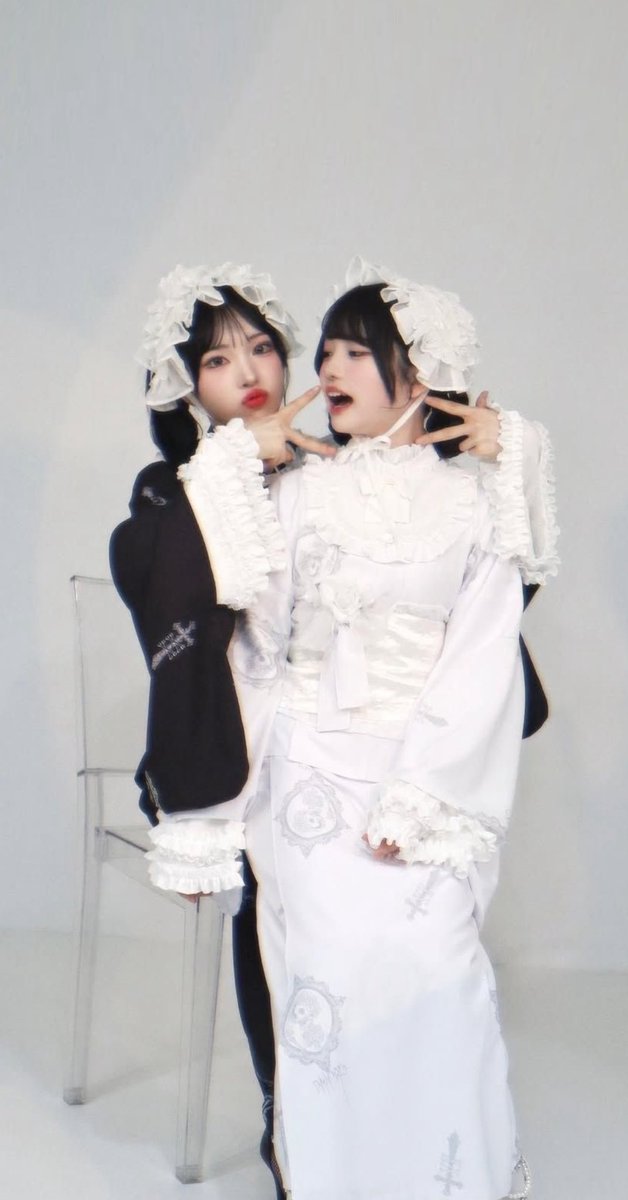 ps_rua0x's tweet photo. 美雨 もなちゃん LARME 壁紙

 #ファントムシータ #壁紙 #美雨ちゃん
 #もなちゃん https://t.co/Mh0KeV8NgD