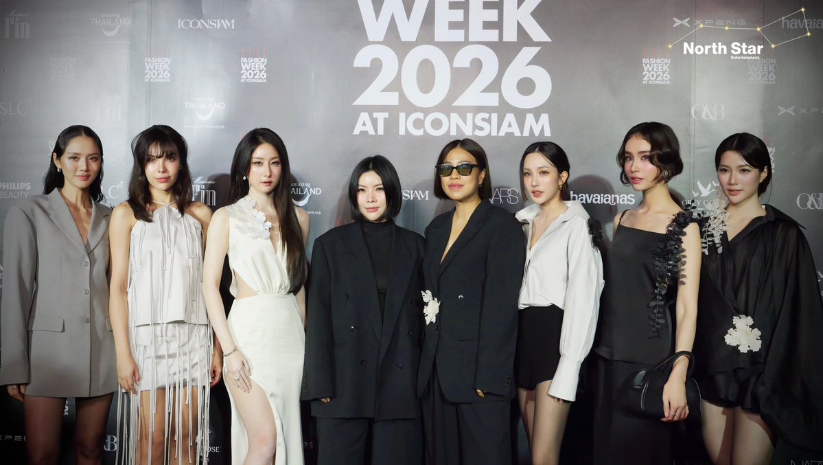 LunarSecret__'s tweet photo. ขอขอบคุณทางแบรนด์ NICHP มาก ๆ นะคะ ที่ให้เกียรติเชิญ จินนี่-เจน่า มาเป็นส่วนหนึ่งในการร่วมรับชมโชว์สำหรับงาน ELLE Fashion Week 2026 ในครั้งนี้ 

ขอบคุณทุกการต้อนรับและทุกแรงสนับสนุนที่มอบให้ทั้งคู่เสมอมาค่ะ 🖤

GINJAY NICHP EFW26
#GinJayatEFW26ICONSIAM https://t.co/J5El2fRqzn