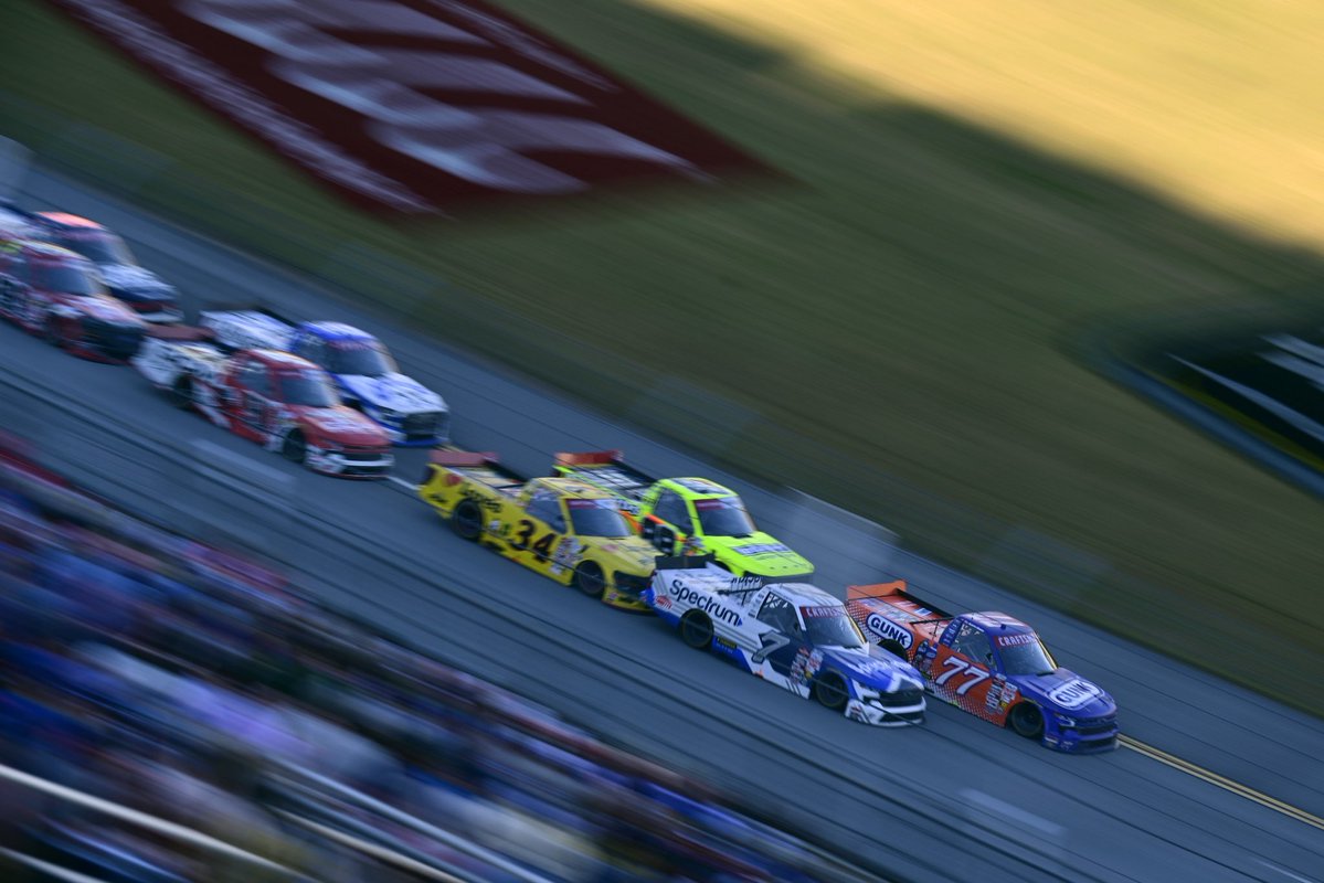 austingreen2_'s tweet photo. P3 at Talladega! We had a fast @GUNK Chevy all day. Most fun I’ve had behind the wheel all year. Grateful to be in contention and have a shot! Congrats @sammysmithSS 

Huge thank you to Mr. Hendrick, Jeff Dickerson, and everyone @SpireMotorsport for believing in me this weekend! https://t.co/I6TTExt30W