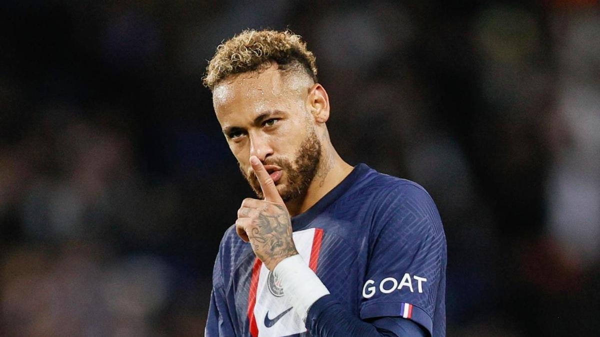BarcaUniversal's tweet photo. 🚨 Neymar: "For me, my best stage as a player was at Paris Saint-Germain, when I joined the club..."

"I know that people remember my time at Barcelona, when I was part of MSN, and everything I achieved there, but I think my best version was at PSG." https://t.co/p8jdB13tmw