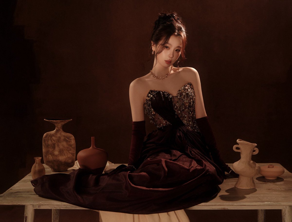 shuxwin's tweet photo. Finding beauty in the stillness
and classical warmth. 💋 https://t.co/mcW1wNijUW