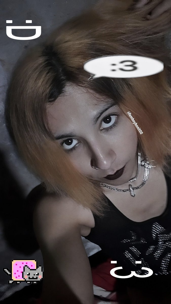 femboybonit00's tweet photo. Buenas tardes.      (⁠ ⁠◜⁠‿⁠◝⁠ ⁠)

#viralpost #femboys #prettyface #cute https://t.co/qZ9jjL3nPk