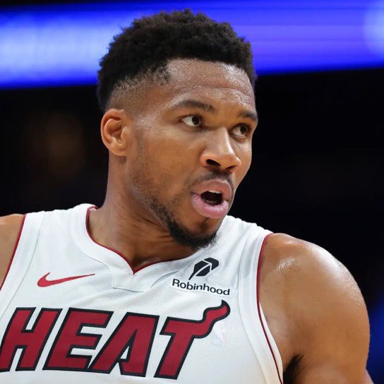 TheNBACentel's tweet photo. Giannis Antetokounmpo is believed to have checked Miami’s weather forecast instead of reviewing the Heat’s roster before signing.

(Via @SharmsCharania) https://t.co/Dip9uh4Mo9