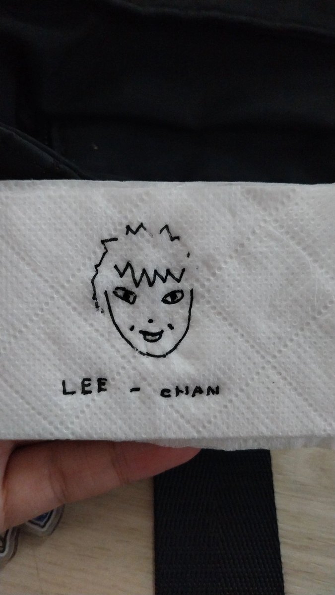 ehwonu's tweet photo. i drew him in class https://t.co/ZRre3LMhr5