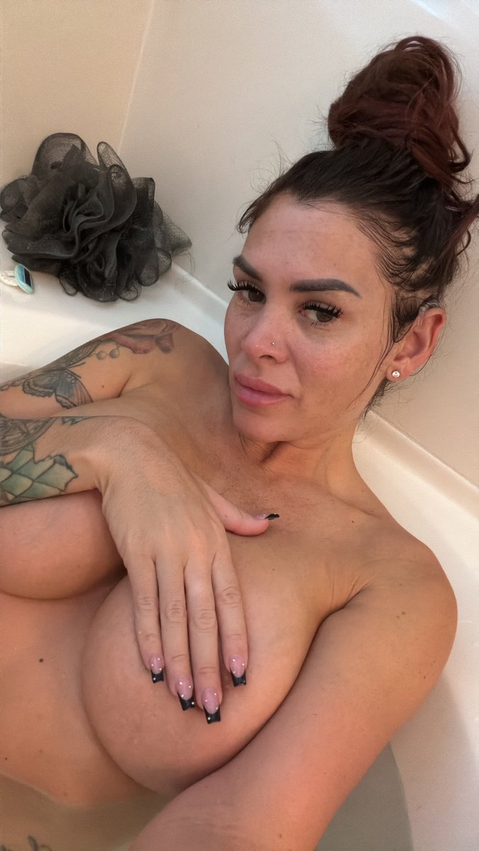 texastaylorxo's tweet photo. https://t.co/kzcqRIcSoR
#OnlyFans #TexasTaylorXO #BathtubBabe #BubbleBath #BathTimeTease #TubTime #WetAndWild #SoakingWet #RedheadBaddie #RedheadBombshell #SultryVibes #SteamyBath #BathtubBeauty #AfterDark #ExclusiveContent #VIPContent #SpicyContent
Wanna see more of meπ https://t.co/GdjQz8fKZ1