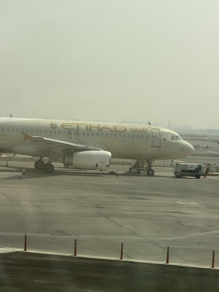100datascience's tweet photo. @etihad flight was amazing. Highly recommend for any business traveler! https://t.co/egV1K1bHxD