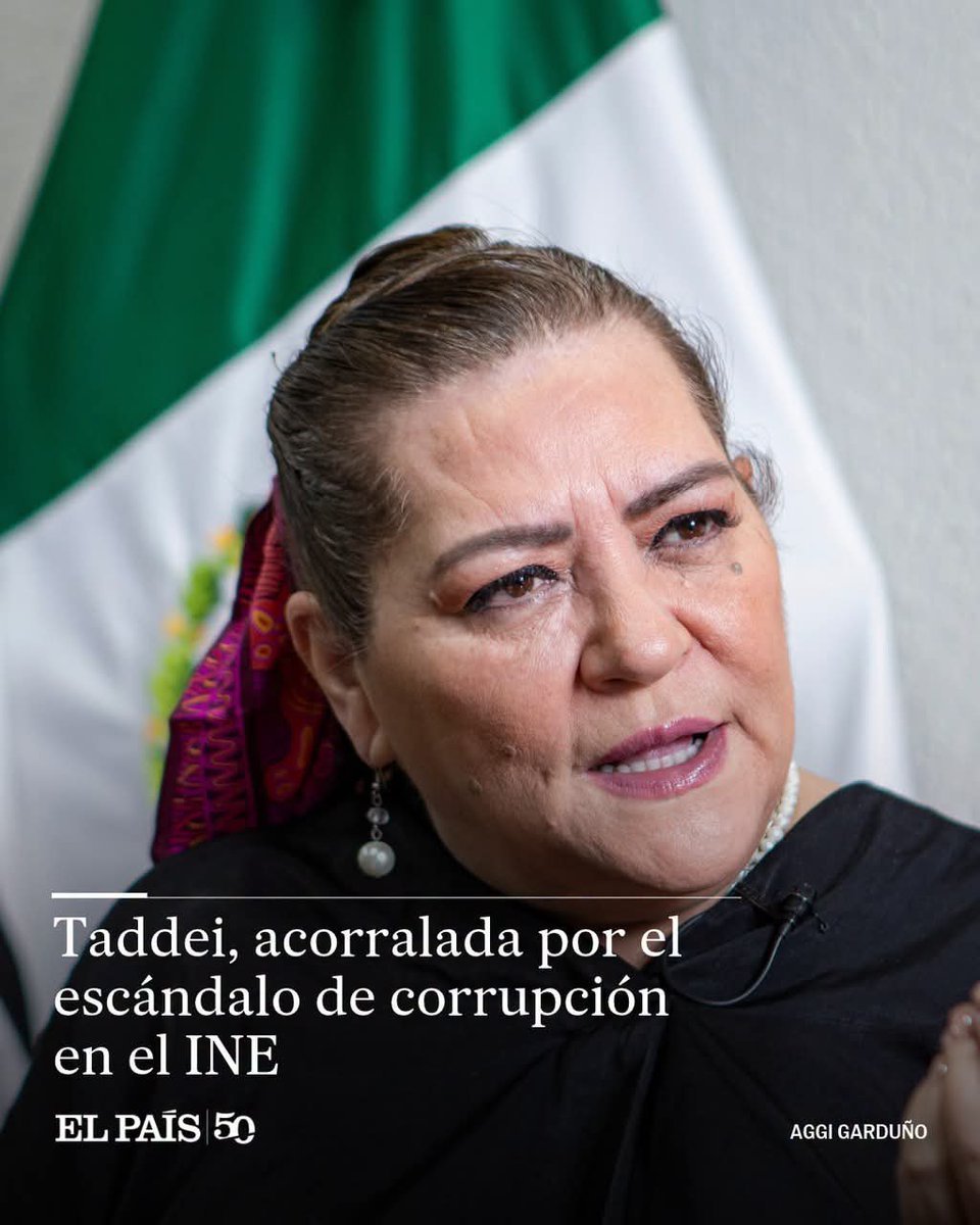 DeniseMeadeG's tweet photo. 🚨 ¿QUIÉN LA BLINDÓ Y POR QUÉ TODOS CALLARON?

Desde el inicio debió cuestionarse que López Obrador la proclamara “honesta” en la mañanera.

¿Ese respaldo la hizo sentirse intocable para retirar candados, favorecer a Morena y tolerar campañas anticipadas? 

Hoy estallan videos, contratos, viajes de su hijo a París y una celebración con un contratista, mientras se cuestiona un vestido de más de 200 mil pesos. 

Si se confirma, debe ser investigada, juzgada y si procede, encarcelada.

 #INE #Morena #Corrupción #Transparencia #FueraTaddei #YoDefiendoAlINE