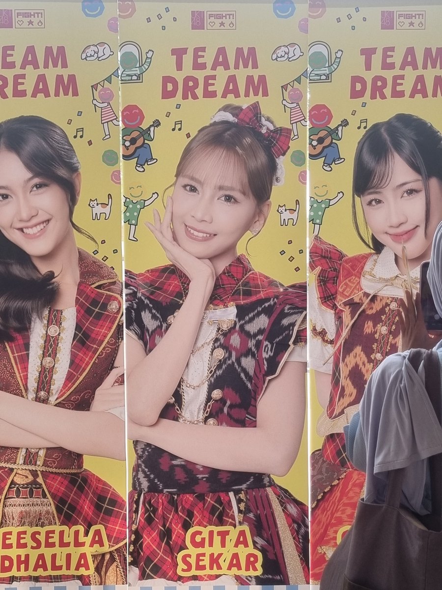 woydantee's tweet photo. I'M HAPPYYYYY TO MEET MY OSHIIII🥺🥺💖💖

First time banget 2-shot dan MnG sama gits, luar biasa terkesima, sungguh hangat padahal sebelum ketemu deg-degan sampe 141 BPM, tapi pas ketemu jadi tenang. Semoga kamu gak kenapa-kenapa yaaa, dan see you twt besoooookk💖💖💖 https://t.co/P97uWzlf2w