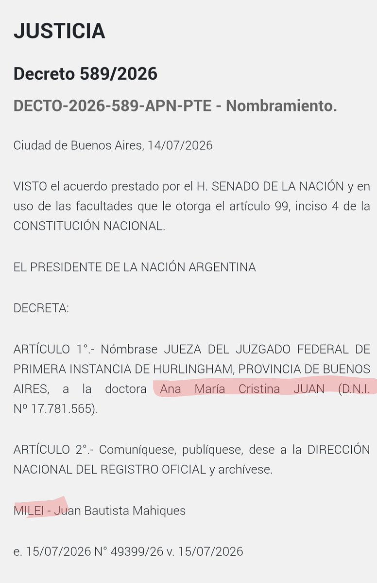 MartnPeiretti1's tweet photo. 🟥⚠️✅Acá está el Decreto donde Javier Milei nombra como jueza a Ana María Cristina Juan, esposa del juez Martínez de Giorgi, quien salvó a Milei de la causa de estafa $Libra. Es una devolución de favores. Así queda expuesto un gobierno corruptos y parte de una justicia cómplice. https://t.co/c6r8Ktizgi