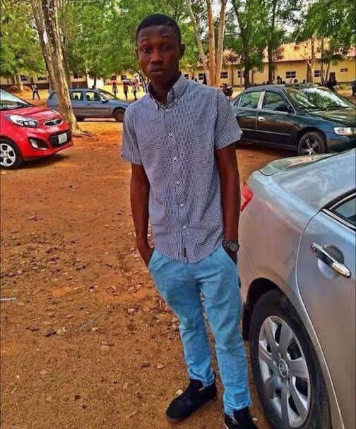 bigwiziii's tweet photo. If Zlatan Ibile Story no inspire you, then I no just know !! https://t.co/0aXql5IXg5