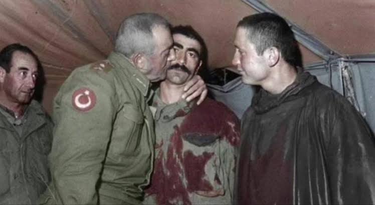 muratderee's tweet photo. @guyanmuchan001 Bu kanlar Çinlilere ait https://t.co/1NtPZK3DB1