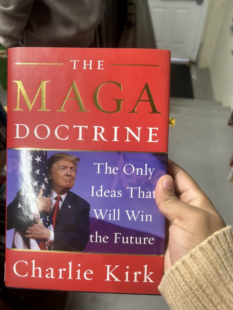 Charliejukf's tweet photo. Found some light reading to do at the bookstore https://t.co/HcXbbUjtgB