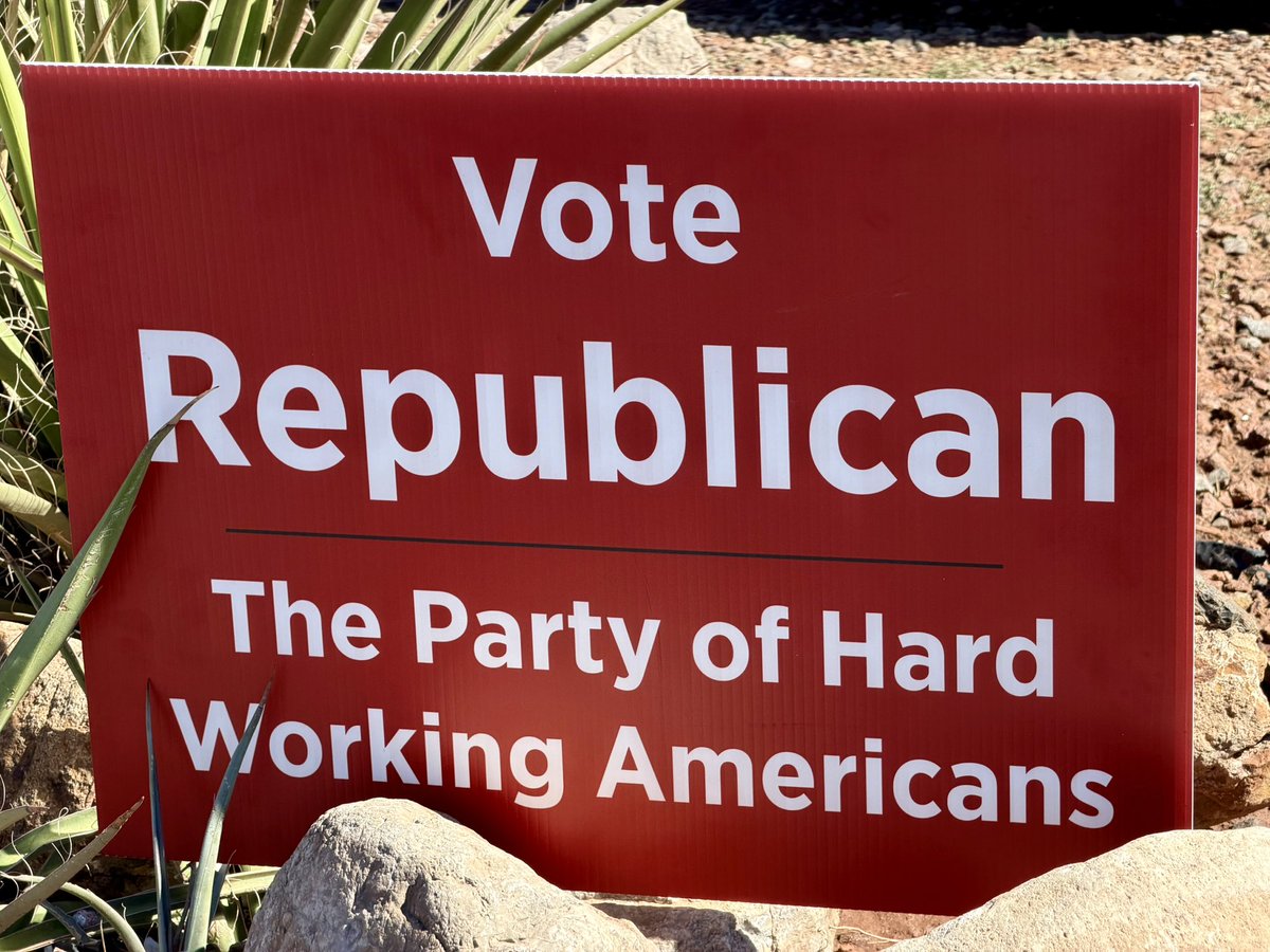 RepBlock's tweet photo. So much support waving signs this morning in front of the Fairgrounds, as droves of Republicans are going to vote. Make sure to bank your vote so your voice is heard! Vote RED all the way down the ballot 🇺🇸 🗳️ https://t.co/RWcxwK7VOn