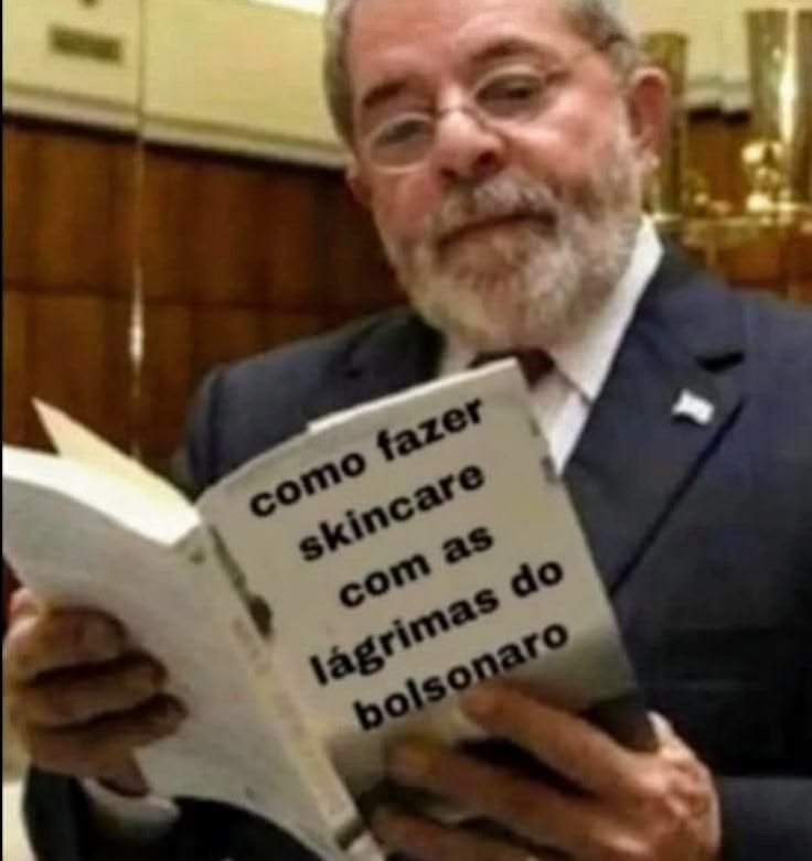 AriMorais_'s tweet photo. @uaivito LUIZ INÁCIO LULA DA SILVA https://t.co/ZadvdN32wi