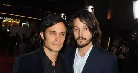 13_iracheta's tweet photo. Ahora Gael hace campaña por Lula, de la misma forma que junto con su pareja hizo campaña por el mesías de petate, para después salir corriendo de México. Está visto que es muy fácil defender las ideas de izquierda... pero cómodamente instalados en el -ni tan odiado- mundo capitalista.
