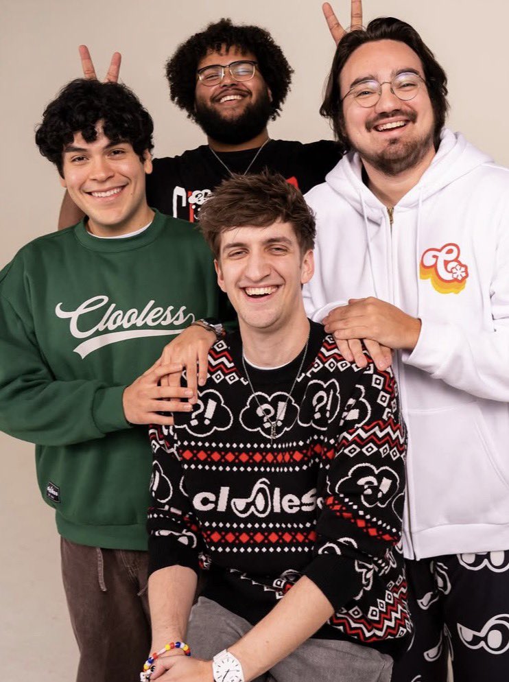 sunlusion's tweet photo. #VOTEFORCLOOLESS
vote CLOOLESS for BEST CONTENT GROUP at the streamer awards!!!
vote here: https://t.co/1Ca5kO1jAf
ur daily reminder from me :3 https://t.co/VSaHiPCErd