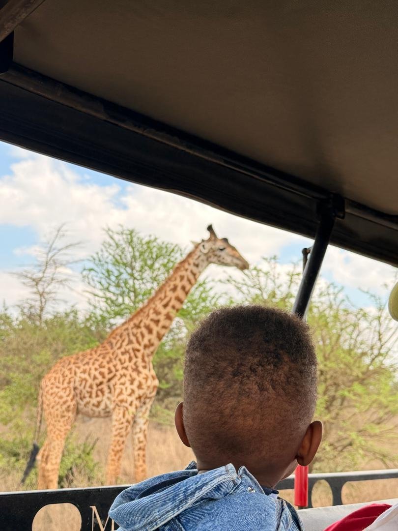 FrankGashumba's tweet photo. Omwami Rwabugiri asiimye nalabikako mu Ssaze lye ery'e Kenya!

Umwami Rwabugiri yasuye ifasi ye Kenya. https://t.co/iRLkrF428O