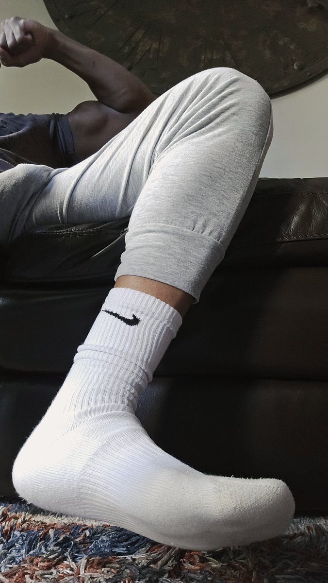 JamalJ001's tweet photo. 🍆💪🏾🧦👃🏾 https://t.co/iBmoMTBk1G