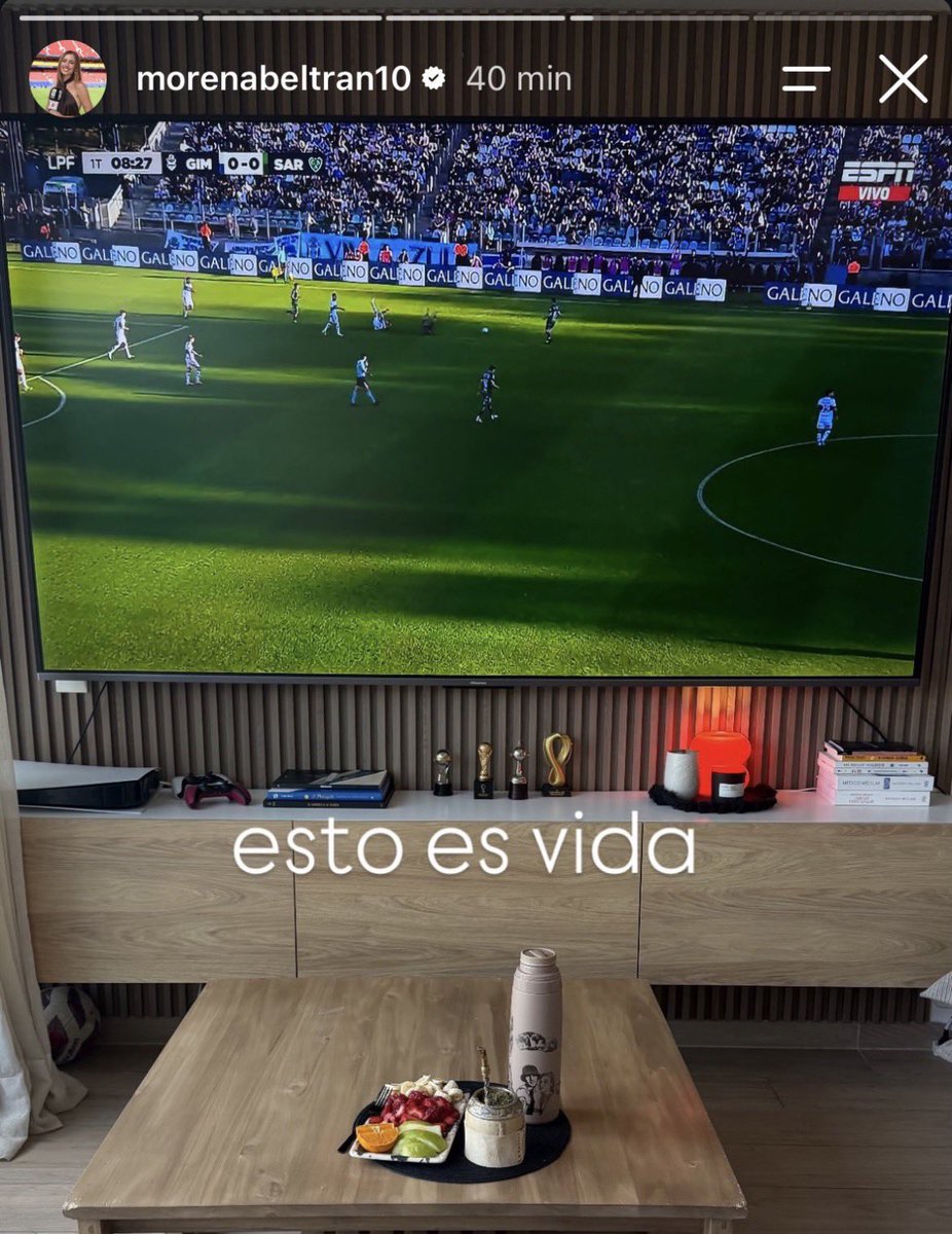 leomessielgoat's tweet photo. Lamentablemente ludópata la amiga more. No hay chance de ver gimnasia vs Sarmiento si no tenes una moneda puesta ahí. https://t.co/dTjjv0A1LI