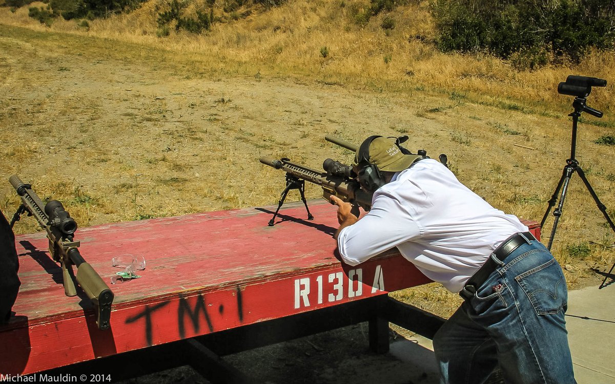 TeamToad's tweet photo. @learning_yohei Precision Rifle ... AKA "sniping".

Me at the sniper course at Camp Pendleton during MARSCO visitor's day.

My pistol and carbine technique could be better, but I got 100% on the sniper course. https://t.co/o9WBonuWW3