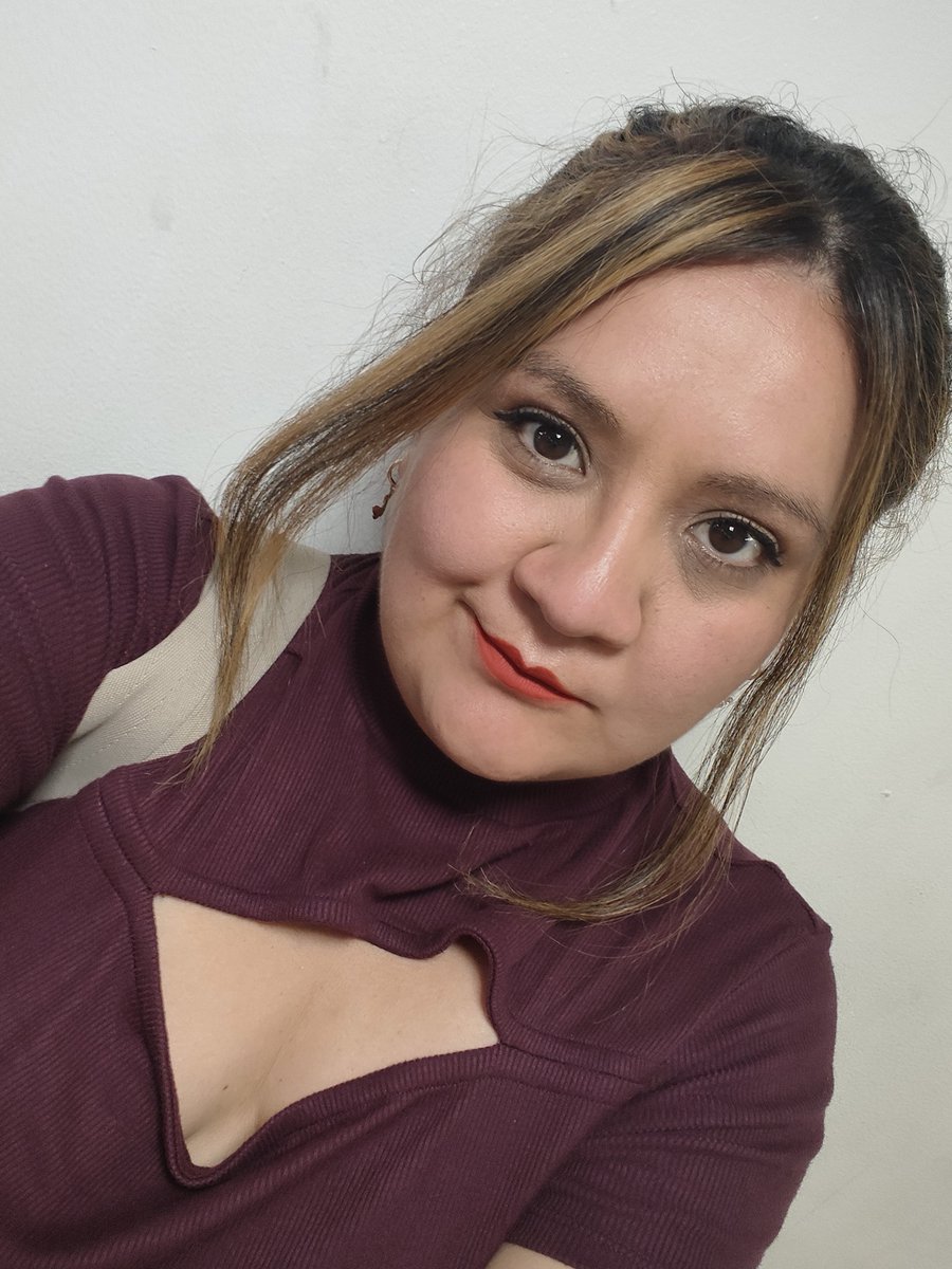 CandyJetty's tweet photo. Hola! 
Tengo nuevos seguidores!!
Muchas gracias por sus comentarios!! ☺️ 
Les mando un abrazo!! 😉😘
Cómo estan hoy!? https://t.co/w0IxBiJHox