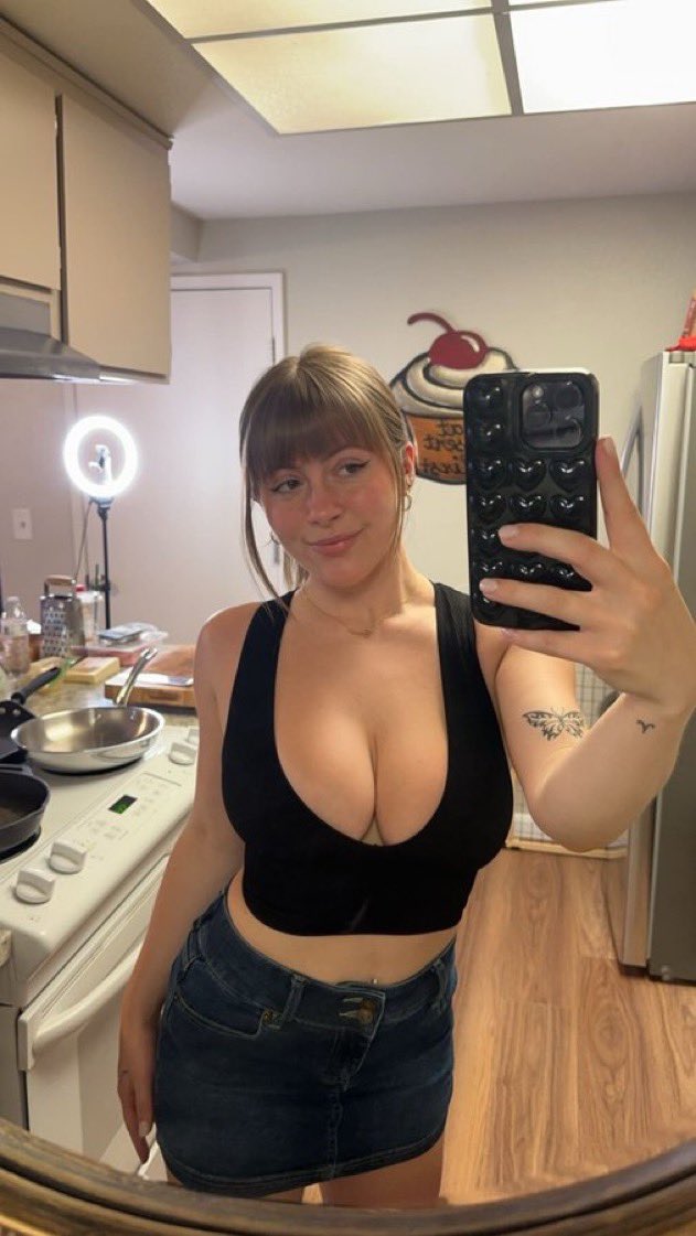 Alexbeckerfl tweet picture