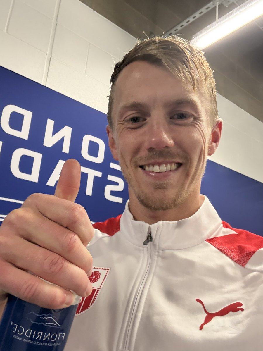 SouthamptonFC's tweet photo. Have a good night, Saints ❤️ https://t.co/xxXNk1FkNA