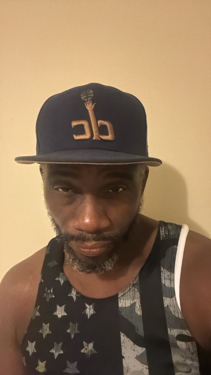 Et5rnalE's tweet photo. DMV Spread love to the Diamond district! #et5rnal https://t.co/1gaPQch6UM